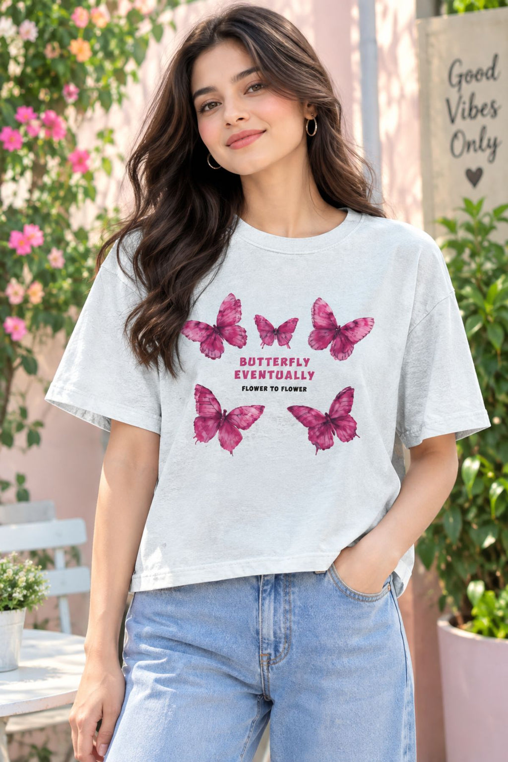 Arya White 3D Butterfly Round Neck Half Sleeve T-Shirt