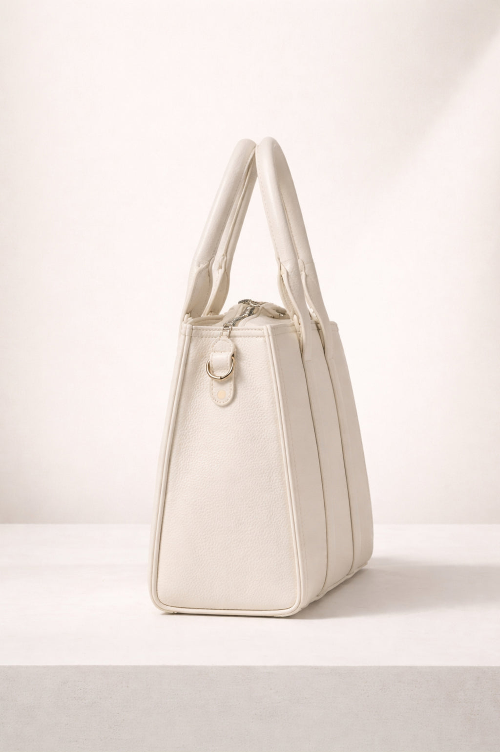 Cobs 25 Medium Textured Satchel Bag for Women – Off White