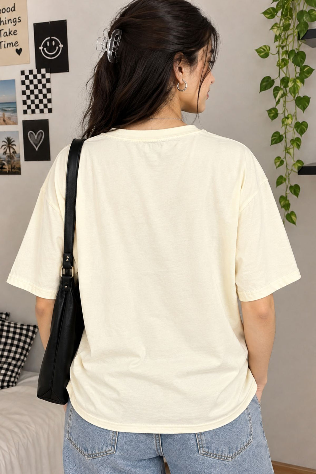 Aira Cream Star Print T-shirt
