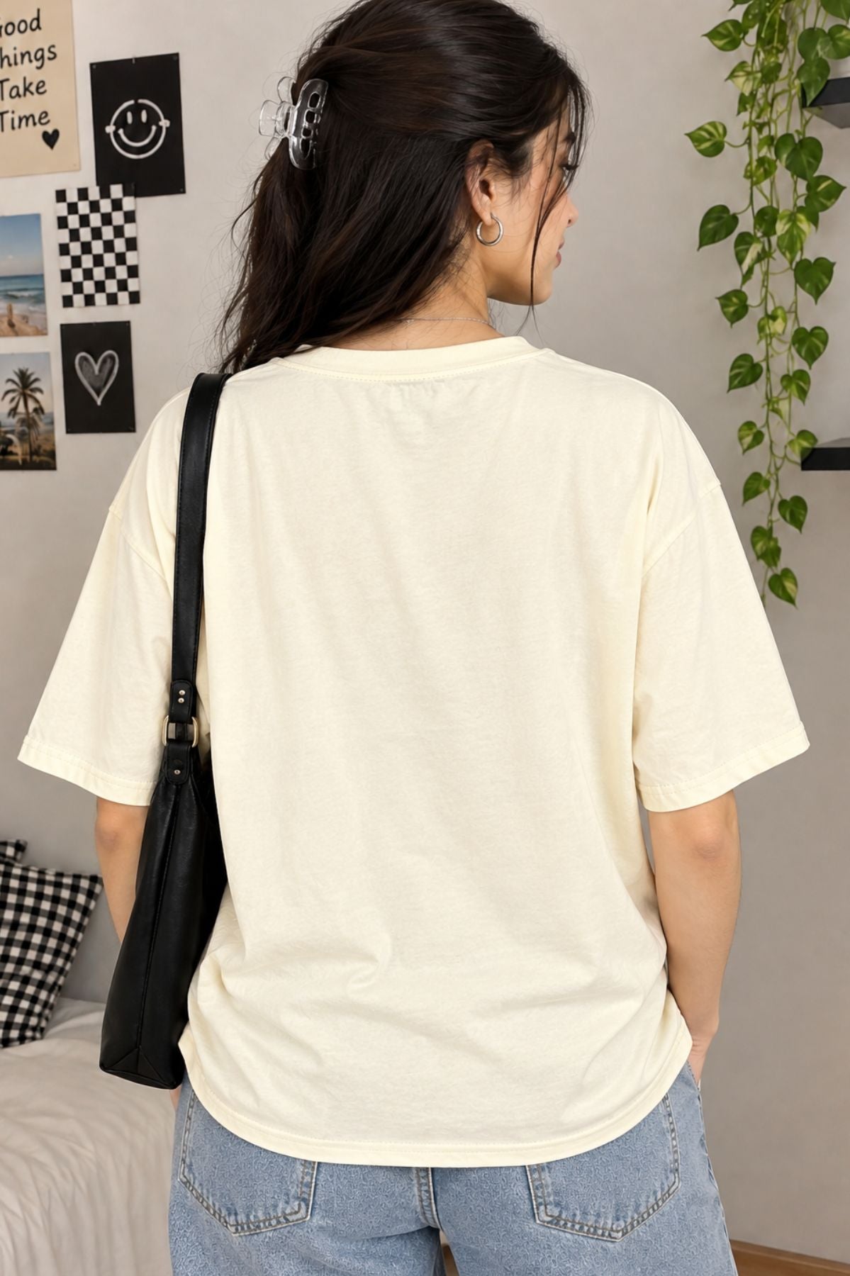 Aira Cream Star Print T-shirt