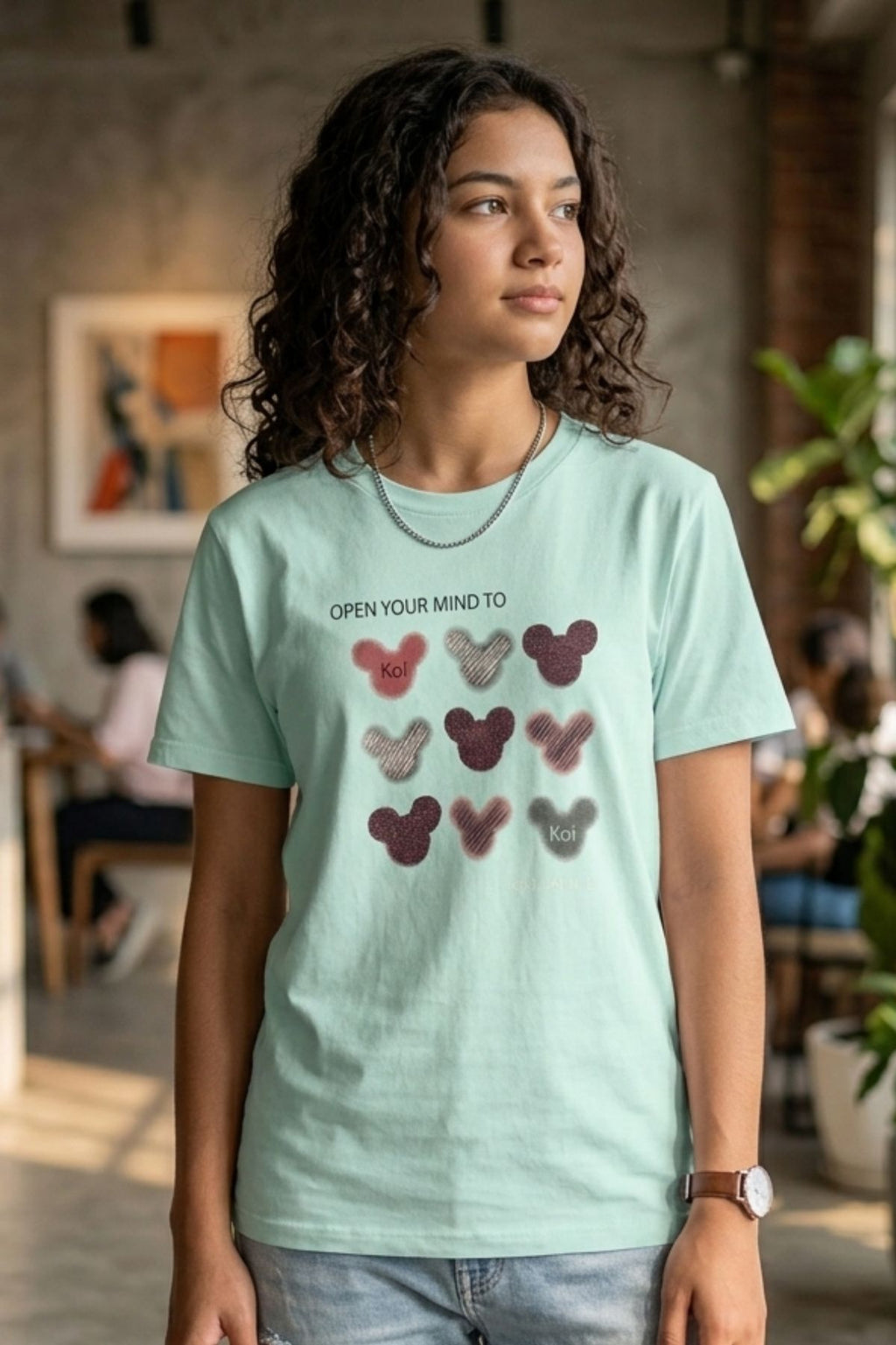 Aira Light Sea Foam Teddy Print T-shirt