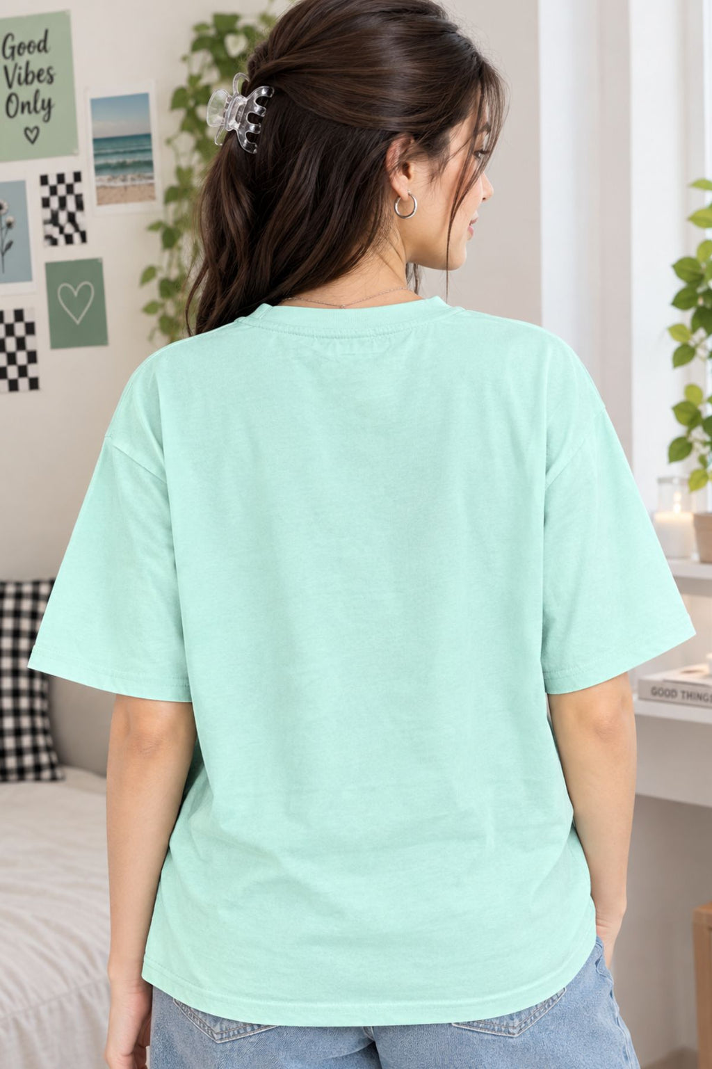 Aira Mint Green Teddy Print T-shirt