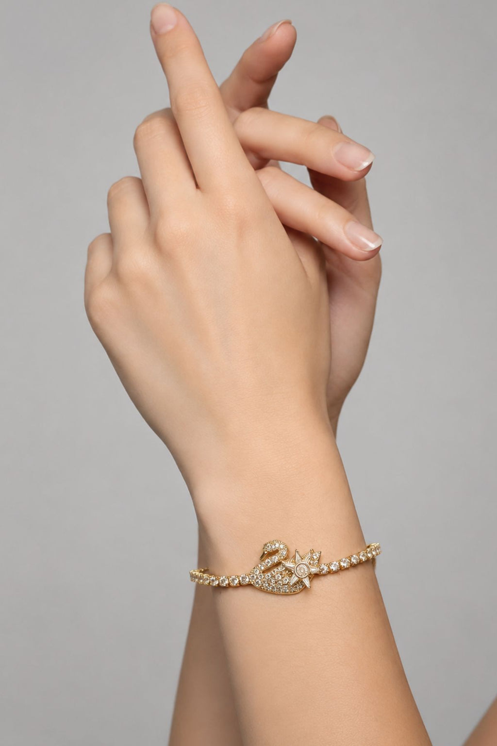 Star Charm Gold-Plated Adjustable Bracelet