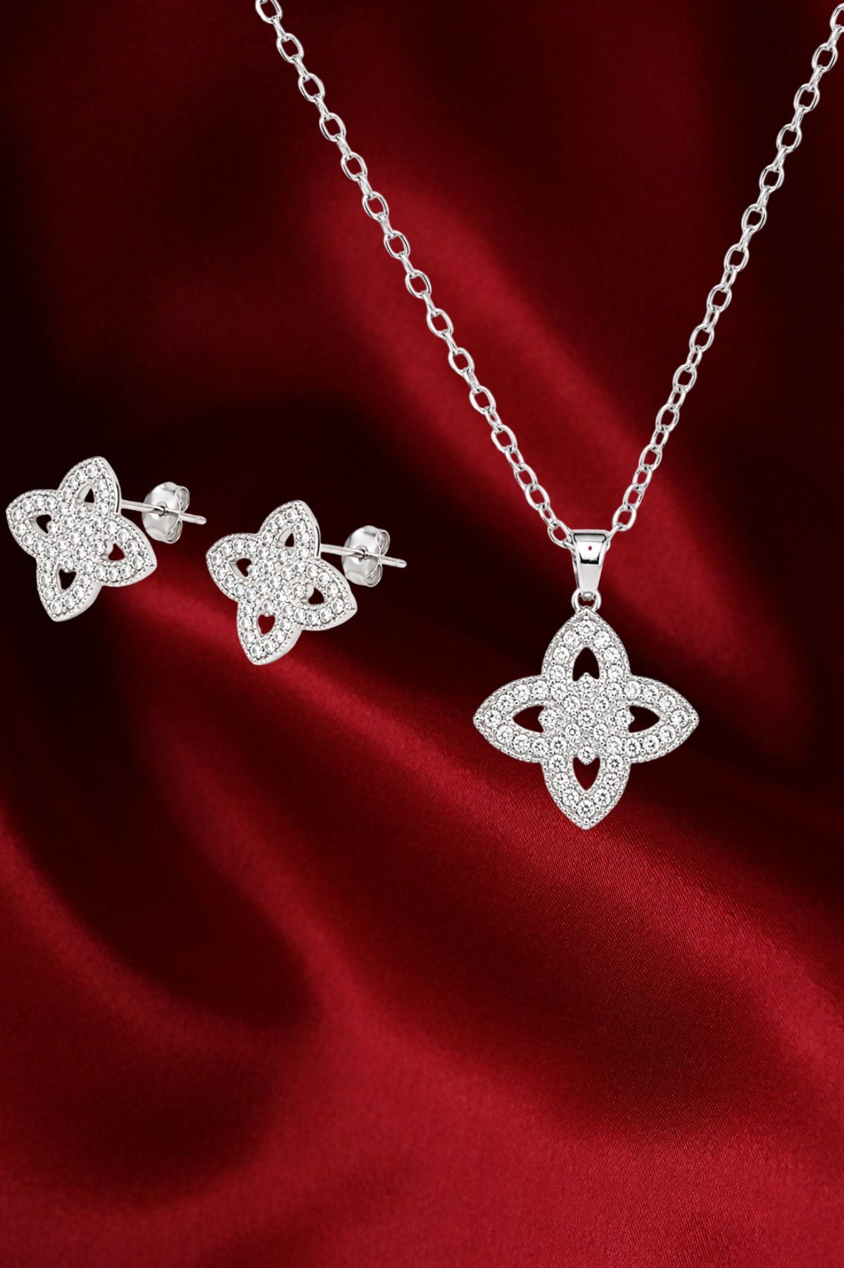 Four-Leaf Crystal Pendant Necklace & Earrings Set Silver Jewelry