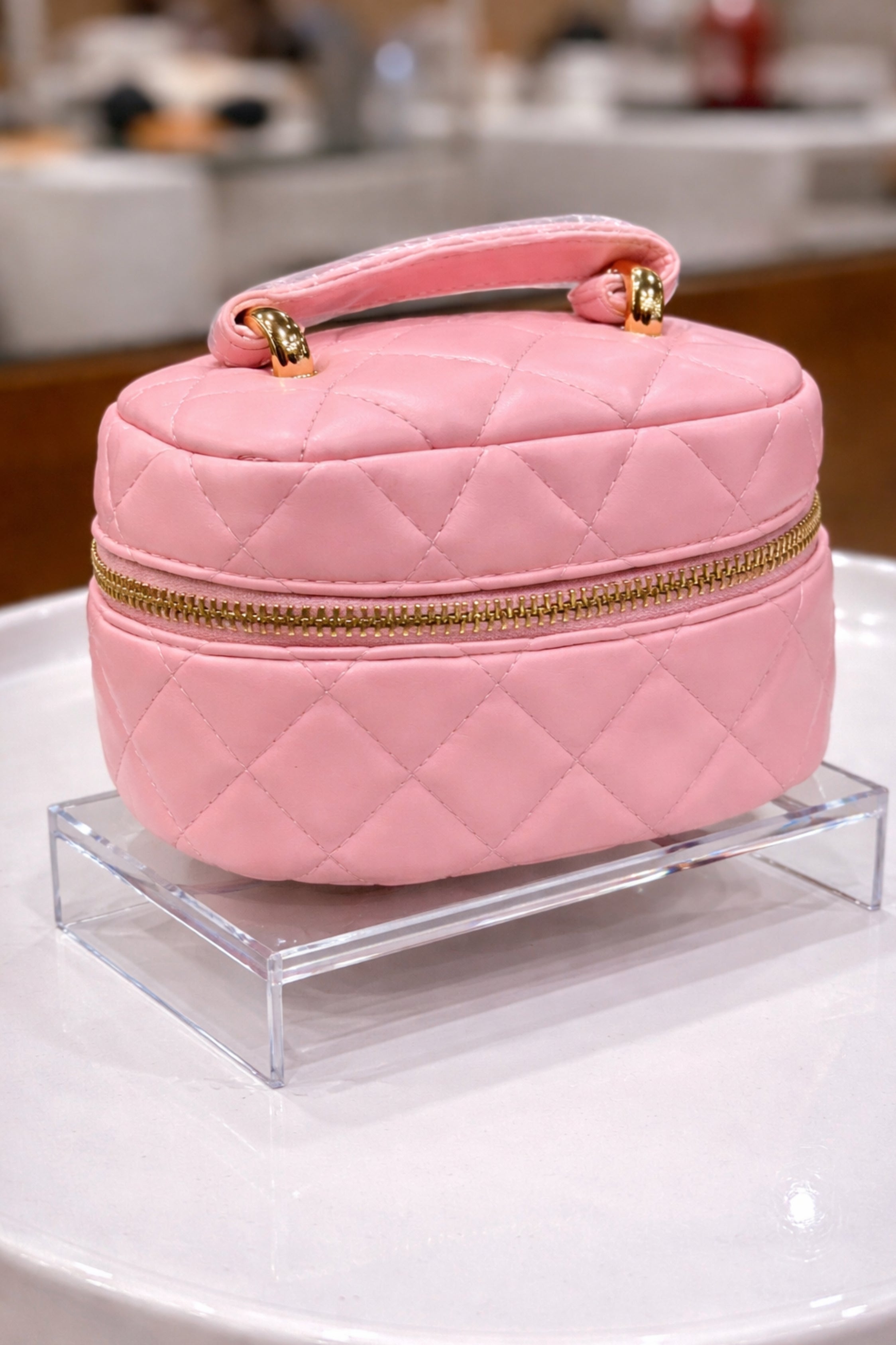 Women Blush Pink Diamond Quilted Cosmetic Travel Case