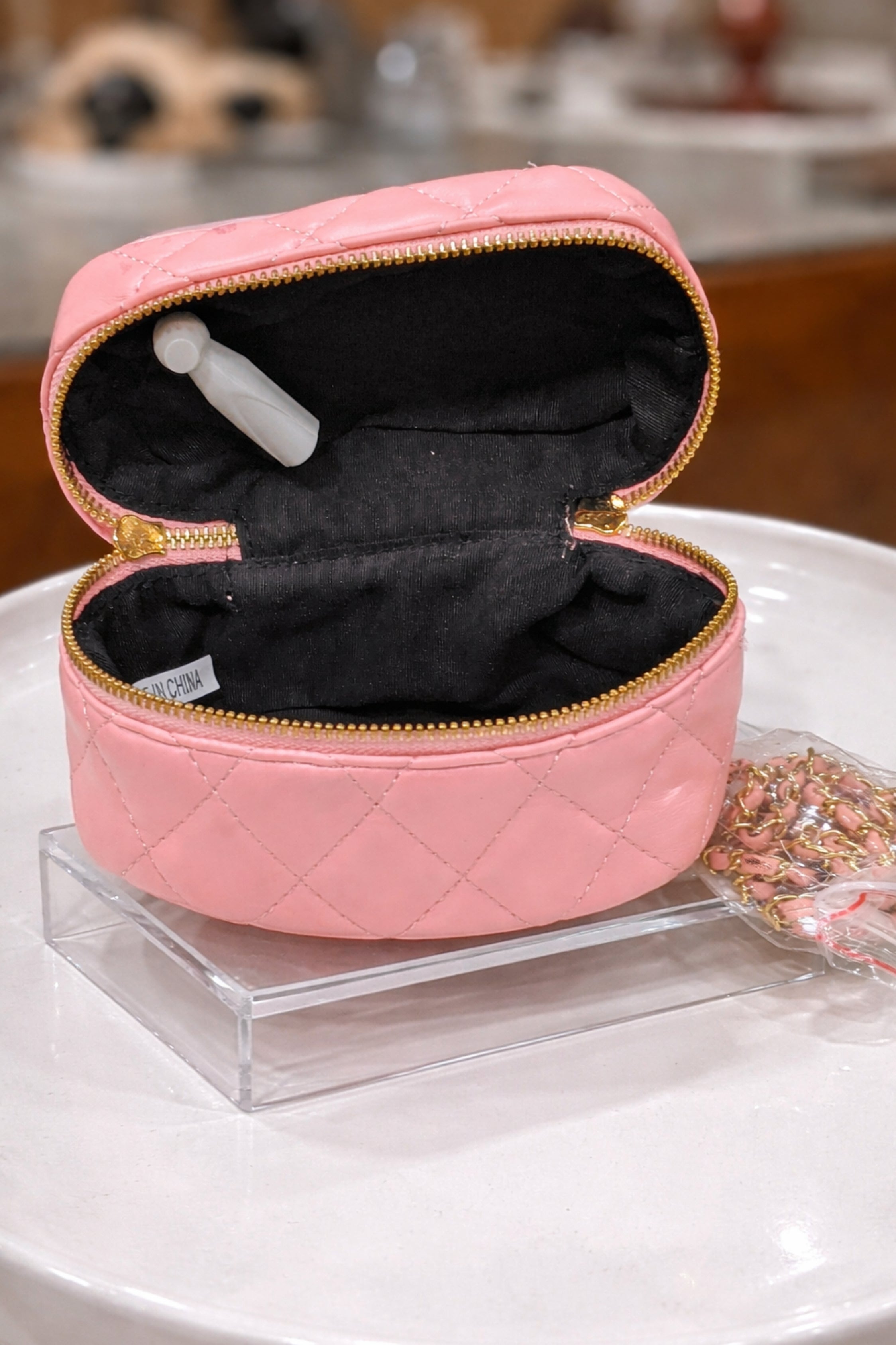 Women Blush Pink Diamond Quilted Cosmetic Travel Case