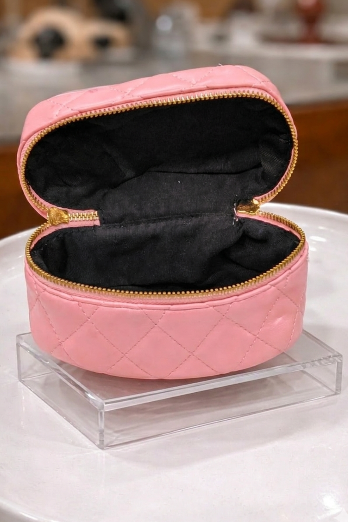 Women Blush Pink Diamond Quilted Cosmetic Travel Case