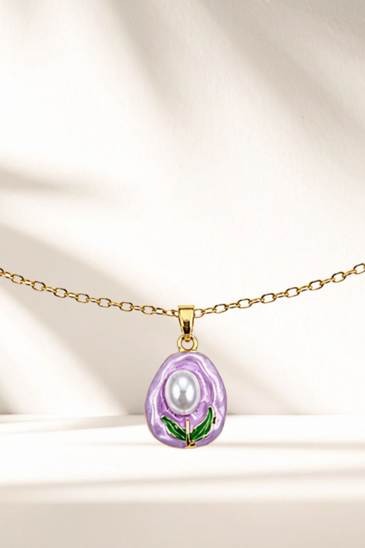 Gold & Purple Shell with Pearl Pendant Chain