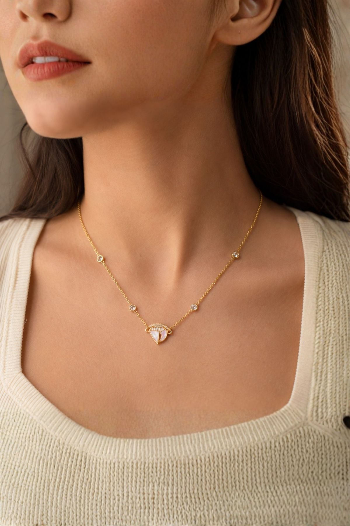 Gold Heart Pendant Necklace