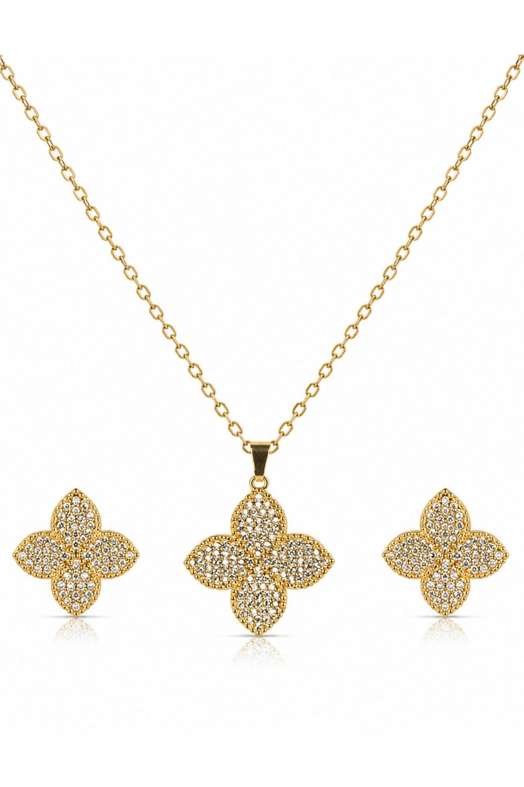 Clover Shaped Crystal Embellished Pendant Set