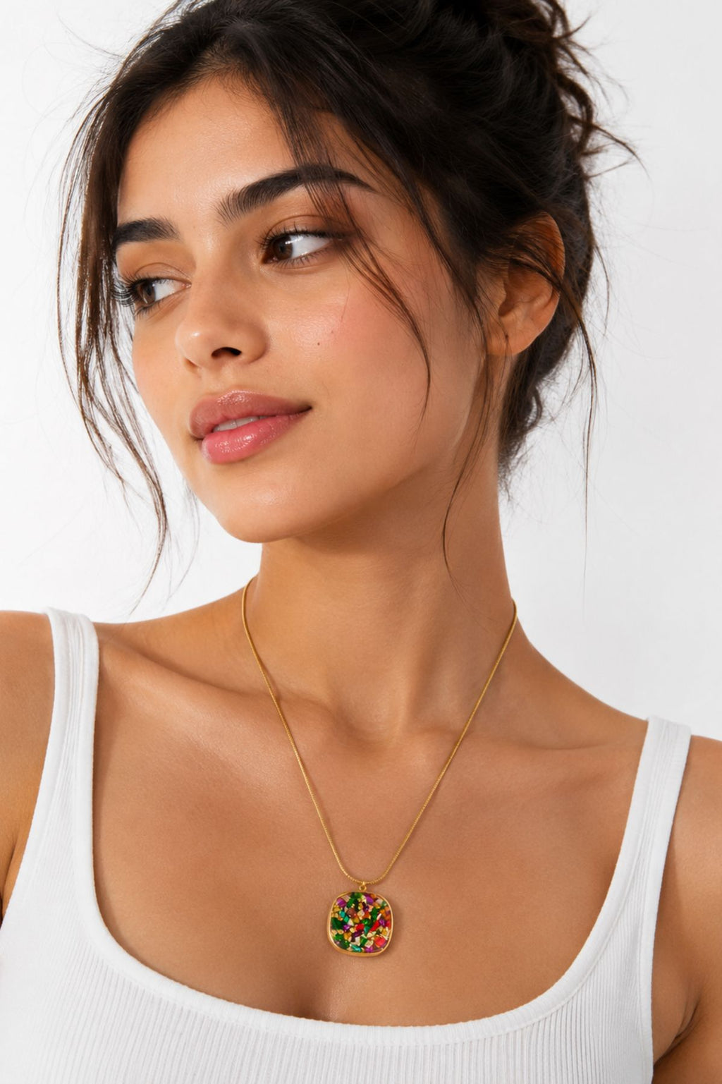 Multicoloured Square Pendant Chain
